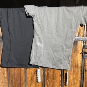 Loovoo Women’s Workout shirts XS Grey and Black